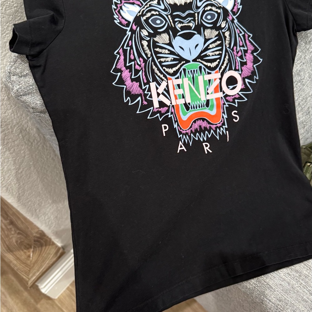Kenzo Black Tee with Multicolor Tiger Graphic